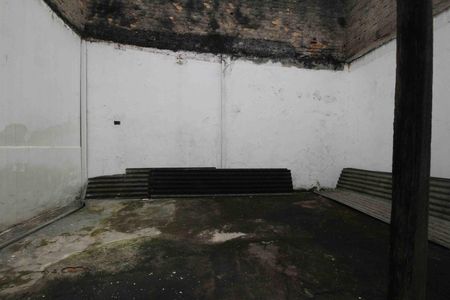 Casa à venda com 80m², 1 quarto e 1 vaga Casa à venda com 80m², 1 quarto e 1 vagaQuintal