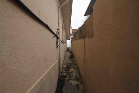 Casa à venda com 80m², 1 quarto e 1 vaga Casa à venda com 80m², 1 quarto e 1 vagaCorredor