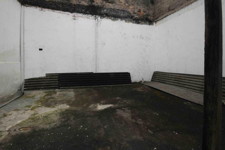 Casa à venda com 80m², 1 quarto e 1 vaga Casa à venda com 80m², 1 quarto e 1 vagaQuintal