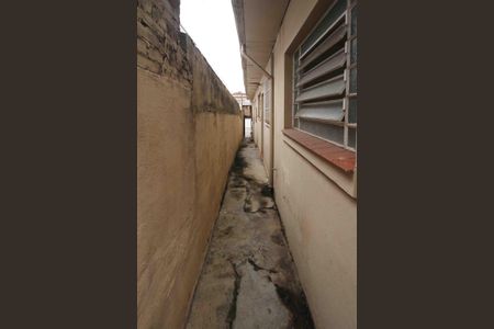 Casa à venda com 80m², 1 quarto e 1 vaga Casa à venda com 80m², 1 quarto e 1 vagaCorredor