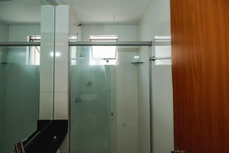 Apartamento para alugar com 68m², 2 quartos e 1 vagaBanheiro