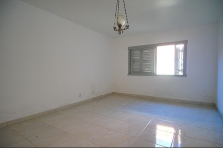 Casa para alugar com 129m², 4 quartos e 1 vagaSuíte