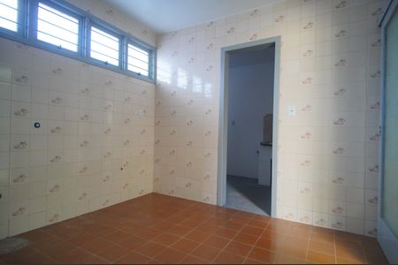 Casa para alugar com 129m², 4 quartos e 1 vagaCozinha