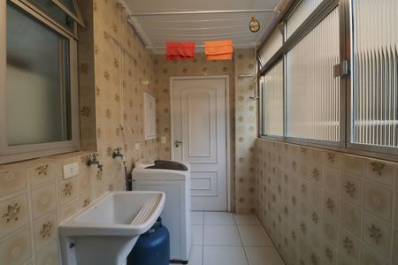 Apartamento para alugar com 100m², 2 quartos e 1 vaga Apartamento para alugar com 100m², 2 quartos e 1 vagaÁrea de Serviço