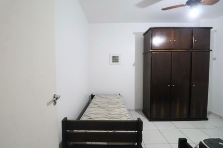 Quarto de apartamento para alugar com 2 quartos, 100m² em Balneário Cidade Atlântica, Guarujá