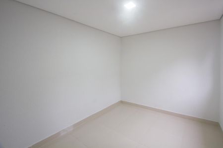 Quarto de casa para alugar com 1 quarto, 54m² em Jardim Miriam, São Paulo