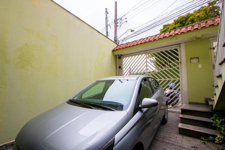 Casa à venda com 180m², 3 quartos e 4 vagas Casa à venda com 180m², 3 quartos e 4 vagasÁrea externa