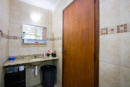 Casa à venda com 180m², 3 quartos e 4 vagas Casa à venda com 180m², 3 quartos e 4 vagasBanheiro da Suite 2