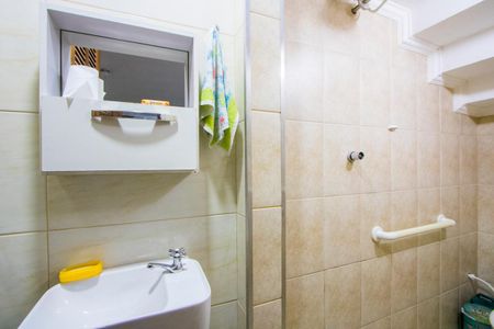 Casa à venda com 180m², 3 quartos e 4 vagas Casa à venda com 180m², 3 quartos e 4 vagasÁrea de Serviço