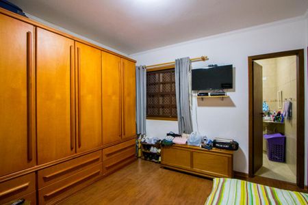 Casa à venda com 180m², 3 quartos e 4 vagas Casa à venda com 180m², 3 quartos e 4 vagasSuite 3