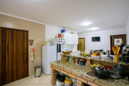 Casa à venda com 180m², 3 quartos e 4 vagas Casa à venda com 180m², 3 quartos e 4 vagasCozinha