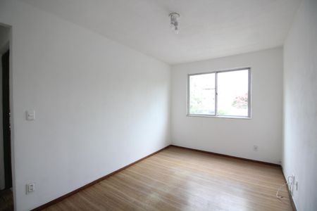 Sala de apartamento para alugar com 2 quartos, 56m² em Freguesia (jacarepaguá), Rio de Janeiro