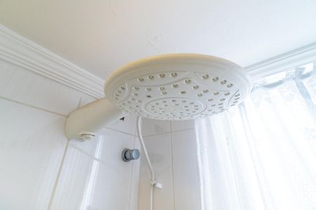 Apartamento à venda com 54m², 2 quartos e 1 vaga Apartamento à venda com 54m², 2 quartos e 1 vagaBanheiro Detalhe