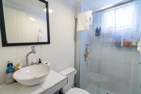 Apartamento à venda com 54m², 2 quartos e 1 vaga Apartamento à venda com 54m², 2 quartos e 1 vagaBanheiro