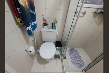 Apartamento à venda com 67m², 2 quartos e 1 vaga Apartamento à venda com 67m², 2 quartos e 1 vagaBanheiro da suíte