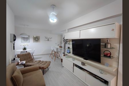 Sala de apartamento à venda com 2 quartos, 67m² em Taquara, Rio de Janeiro