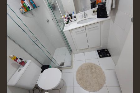 Apartamento à venda com 67m², 2 quartos e 1 vaga Apartamento à venda com 67m², 2 quartos e 1 vagaBanheiro Social