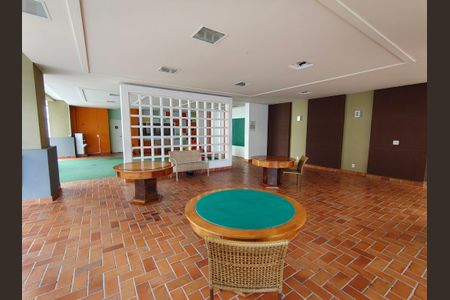 Apartamento à venda com 67m², 2 quartos e 1 vaga Apartamento à venda com 67m², 2 quartos e 1 vagaÁrea comum sala de jogos