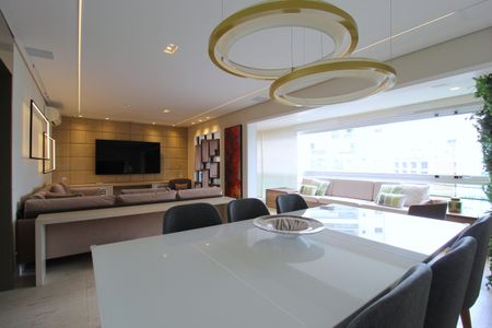 Sala de apartamento para alugar com 3 quartos, 137m² em Vila Olímpia, São Paulo