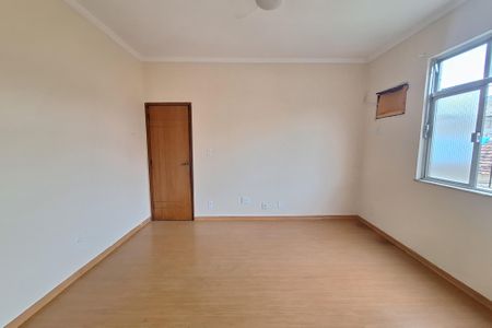 Sala de casa para alugar com 2 quartos, 70m² em Centro, Duque de Caxias