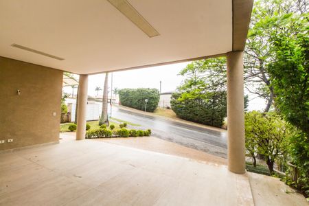 Casa de condomínio à venda com 489m², 4 quartos e 4 vagasGaragem