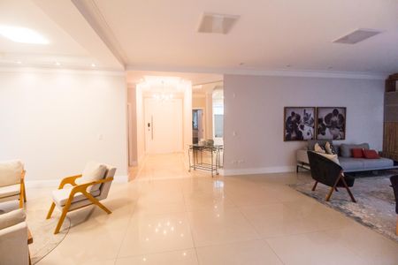 Casa de condomínio à venda com 489m², 4 quartos e 4 vagasSala 1