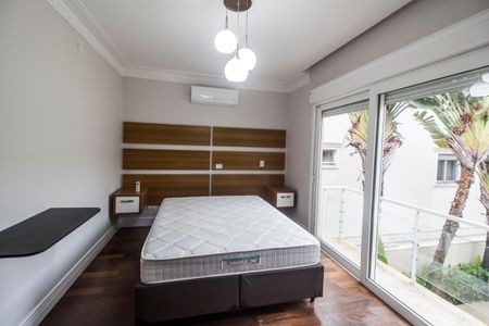 Casa de condomínio à venda com 489m², 4 quartos e 4 vagasSuíte 2