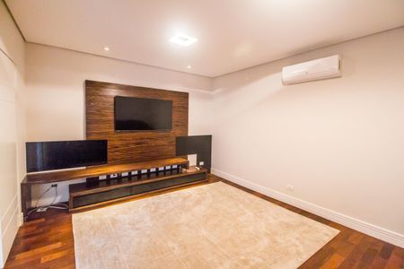 Casa de condomínio à venda com 489m², 4 quartos e 4 vagasSala 2