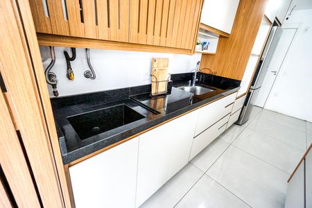 Apartamento à venda com 77m², 3 quartos e 1 vaga Apartamento à venda com 77m², 3 quartos e 1 vagaÁrea de Serviço