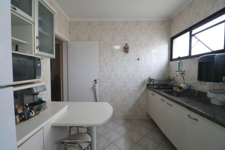 Apartamento para alugar com 154m², 4 quartos e 2 vagasCozinha