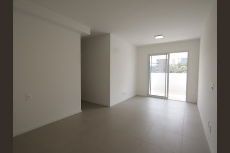 Sala de apartamento para alugar com 2 quartos, 86m² em Jardim Caboré, São Paulo