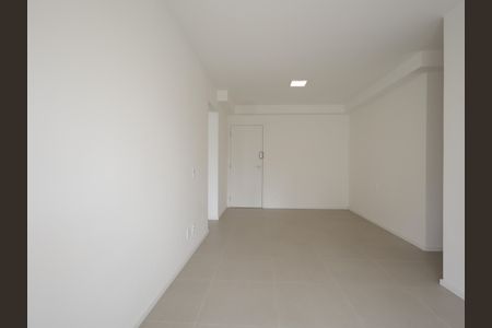 Sala de apartamento para alugar com 2 quartos, 86m² em Jardim Caboré, São Paulo