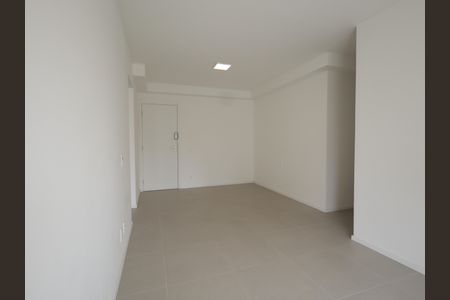 Sala de apartamento para alugar com 2 quartos, 86m² em Jardim Caboré, São Paulo
