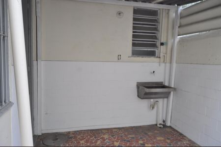 Casa para alugar com 80m², 2 quartos e sem vagaÁrea de Serviço