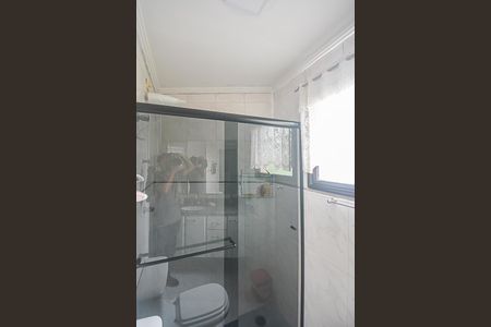 Apartamento à venda com 200m², 3 quartos e 3 vagas Apartamento à venda com 200m², 3 quartos e 3 vagasBanheiro da Suíte