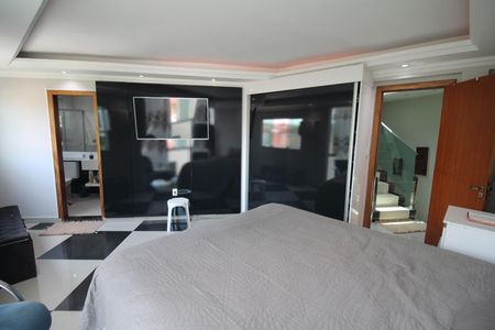 Apartamento à venda com 4 quartos, 250m² em Conjunto Agua Branca, Contagem