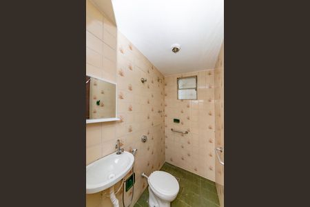 Casa à venda com 273m², 2 quartos e 3 vagasBanheiro Social