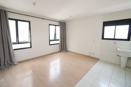 Sala de apartamento para alugar com 1 quarto, 38m² em Presidente Altino, Osasco