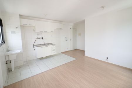 Sala de apartamento para alugar com 1 quarto, 38m² em Presidente Altino, Osasco