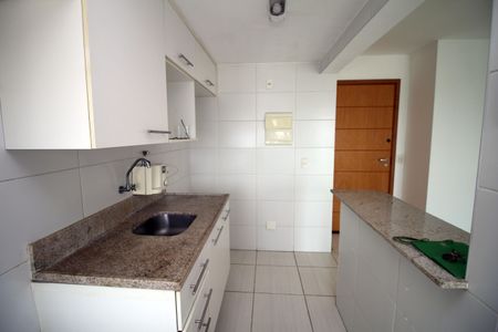 Apartamento à venda com 56m², 2 quartos e 1 vagaCozinha