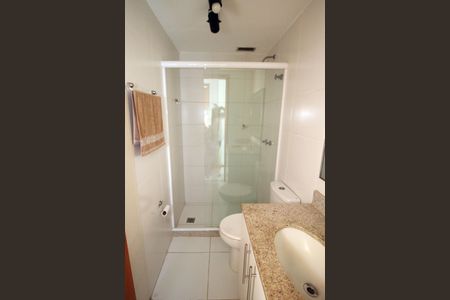 Apartamento à venda com 56m², 2 quartos e 1 vagaBanheiro Social