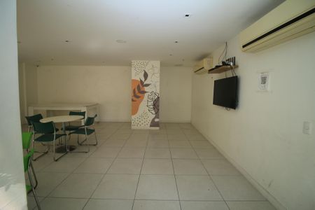 Apartamento à venda com 56m², 2 quartos e 1 vagaÁrea comum - Salão de festas