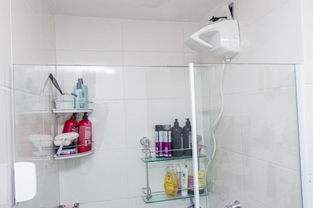 Apartamento à venda com 38m², 2 quartos e sem vaga Apartamento à venda com 38m², 2 quartos e sem vagaBanheiro Social