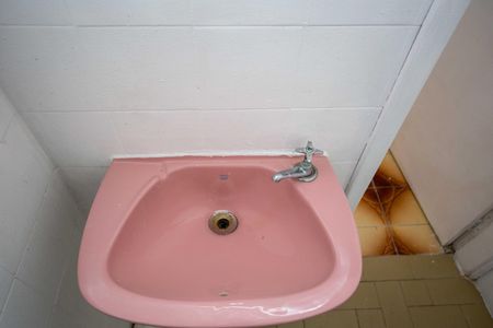 Casa à venda com 120m², 2 quartos e 2 vagasBanheiro de Serviço