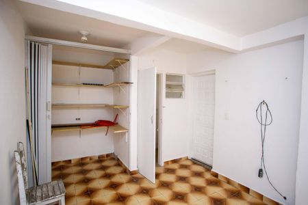 Casa à venda com 120m², 2 quartos e 2 vagasÁrea de Serviço