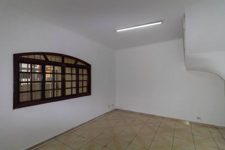 Sala de casa para alugar com 4 quartos, 210m² em São Rafael, São Paulo