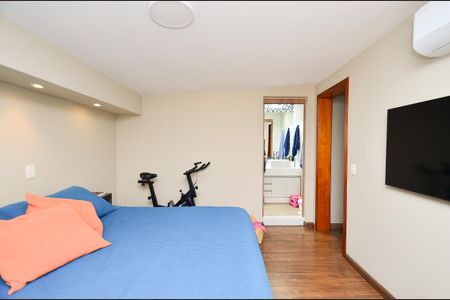 Apartamento à venda com 170m², 3 quartos e 2 vagasSuíte