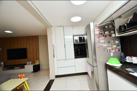 Apartamento à venda com 170m², 3 quartos e 2 vagasCozinha