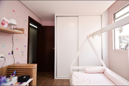 Apartamento à venda com 170m², 3 quartos e 2 vagasQuarto 1