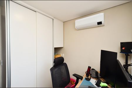 Apartamento à venda com 170m², 3 quartos e 2 vagasQuarto 2